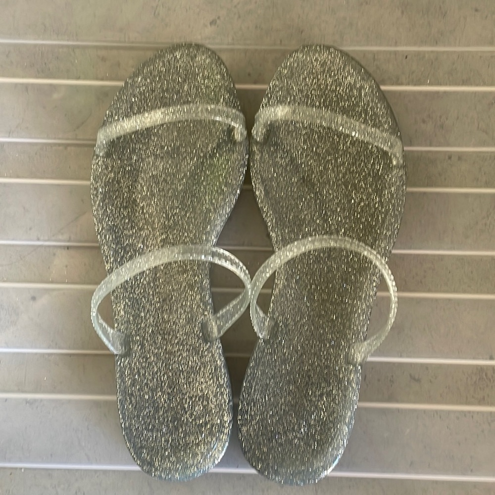 Stuart Weitzman - Sawyer Slide - Silver - Size 7 (fits like an 8)